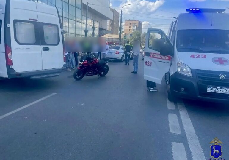 В Железнодорожном районе Самары сбили мотоциклиста