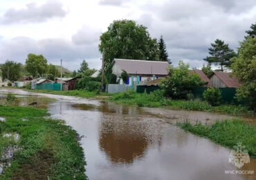 В Самарской области прорвало дамбу