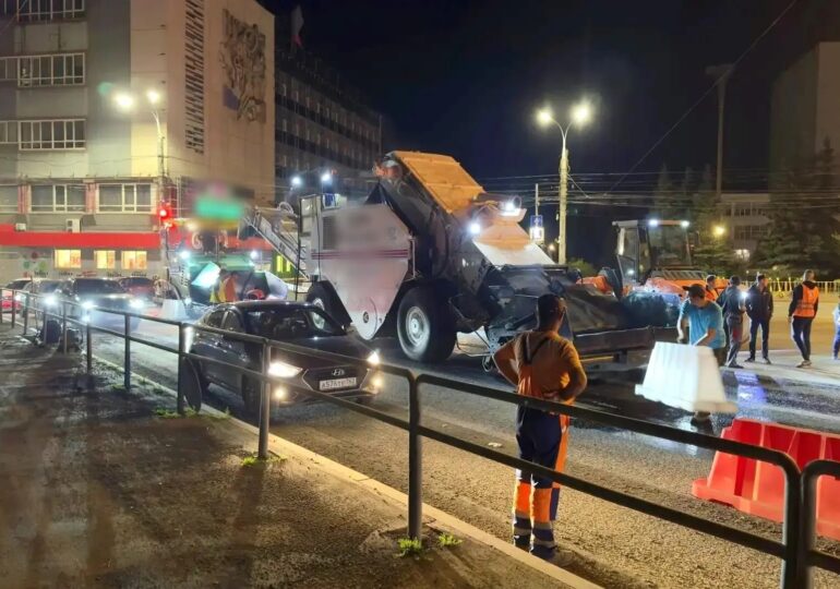 В Самаре на Московском шоссе начали укладывать свежий асфальт
