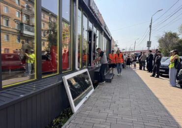 В Самаре сносят торговые павильоны на месте бывшего стадиона «Буревестник»