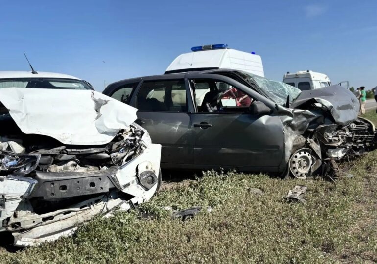В Самарской области в ДТП пострадали три человека