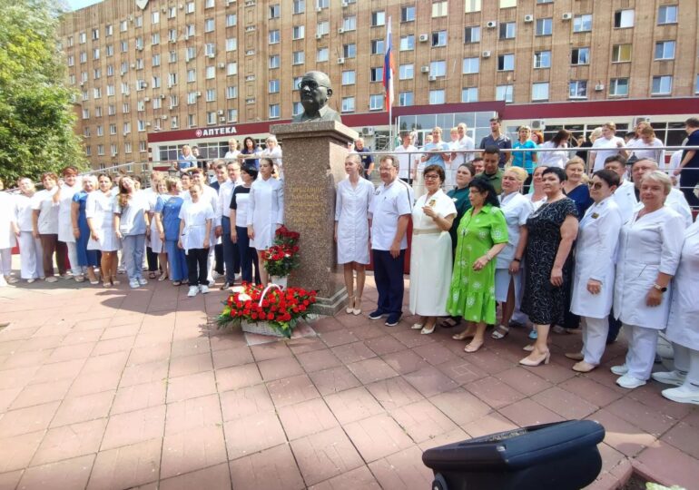 В Самаре отметили 90-летие со дня рождения Владимира Середавина