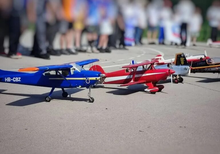 В Самаре стартовали всероссийские соревнования по авиамоделированию