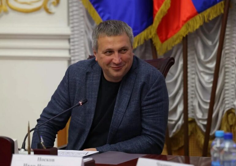 Иван Носков встретился со спортсменами и творческими коллективами