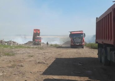 В Самарской области горит свалка на территории СТД «Завод Фрунзе»