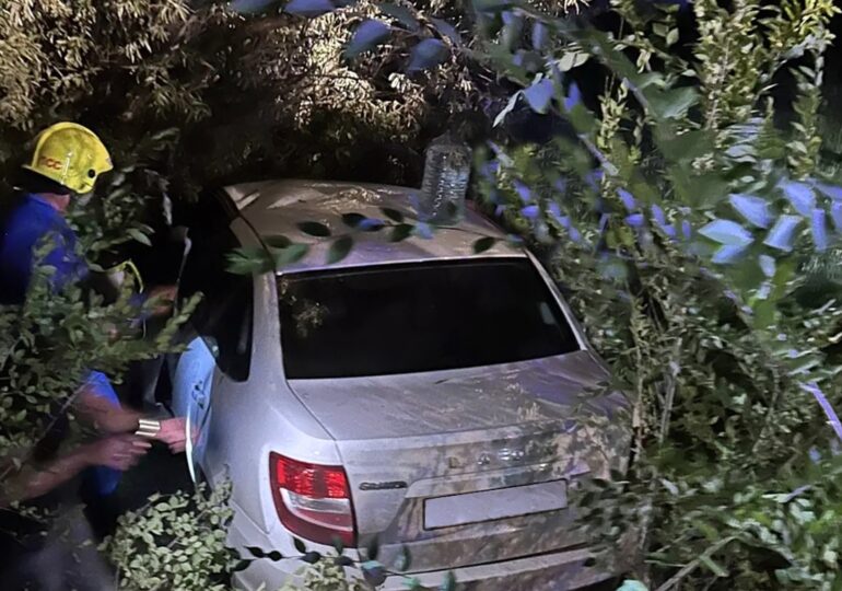 В Самарской области столкнулись два легковых автомобиля