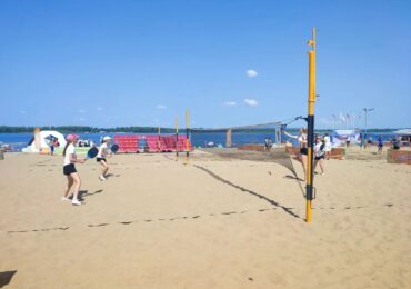 В Самаре пляжный теннис стал доступен круглый год