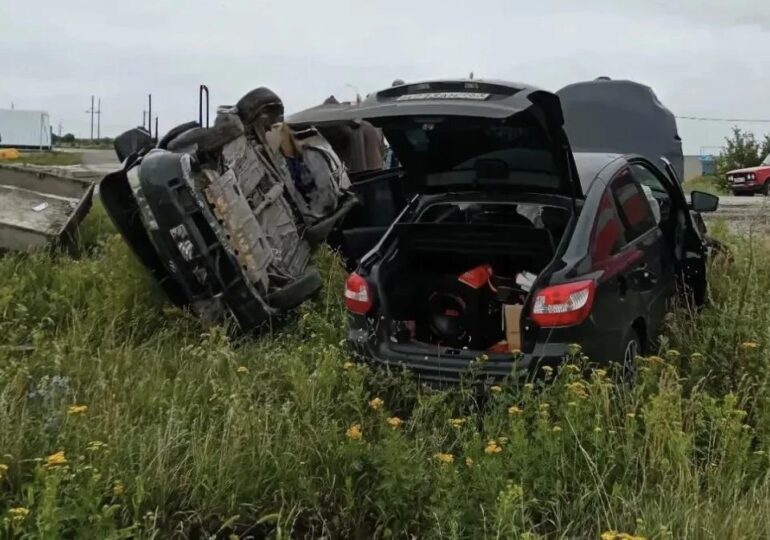 В Шигонском районе столкнулись два автомобиля