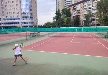 В Самаре проводят турнир по теннису имени Анатолия Япрынцева