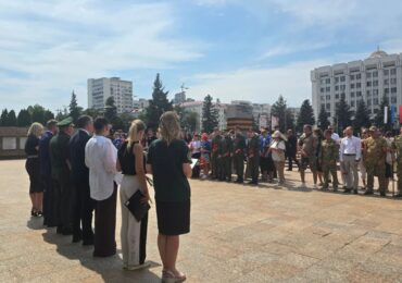 В Самаре возложили цветы в память детей – жертв войны в Донбассе