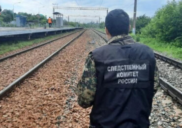 В Самаре человек погиб под колесами поезда