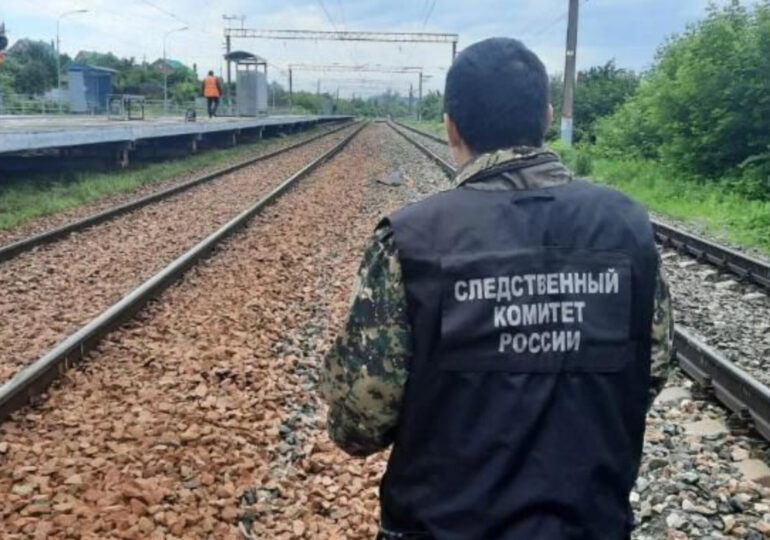 В Самаре человек погиб под колесами поезда