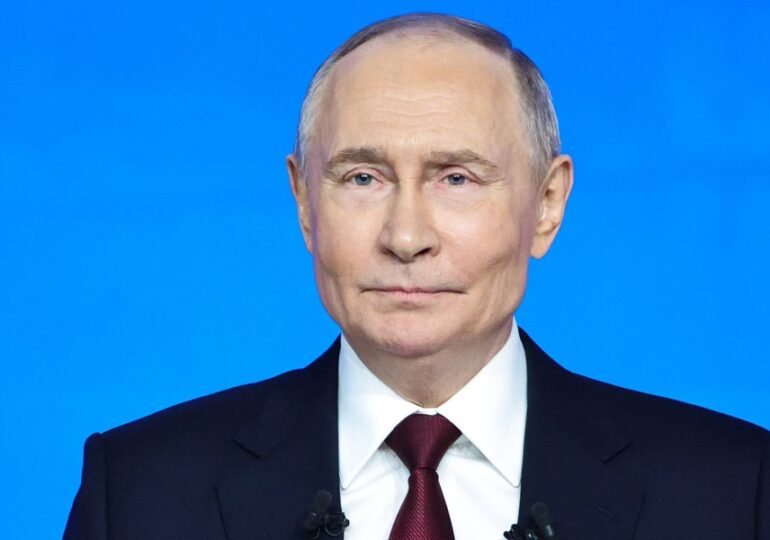 Владимир Путин поздравил сотрудников органов следствия с профессиональным праздником