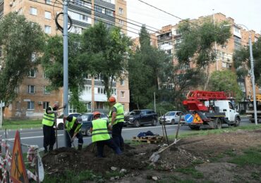 В Самаре продолжают очищать улицы от «паутины» проводов