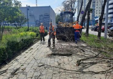 В Самаре ликвидировали последствия непогоды