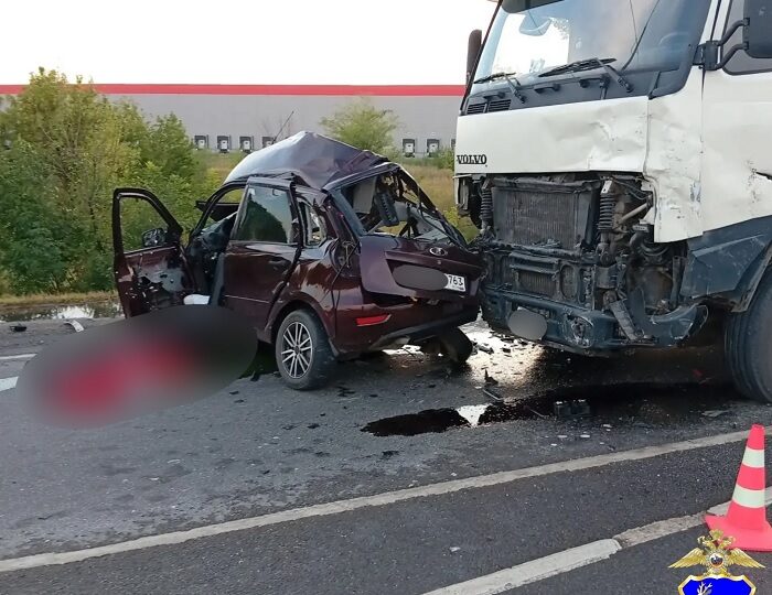 В Волжском районе в ДТП погиб юноша