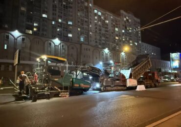 В Самаре на Московском шоссе укладывают верхний слой асфальта