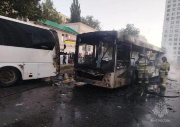 В Кировском районе Самары потушили автобус