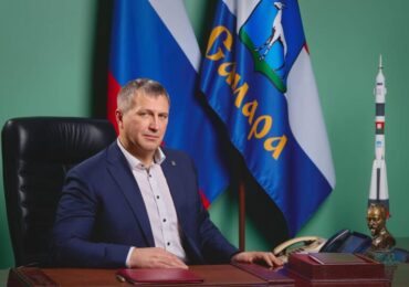Иван Носков поздравил самарцев с Днем Государственного флага Российской Федерации