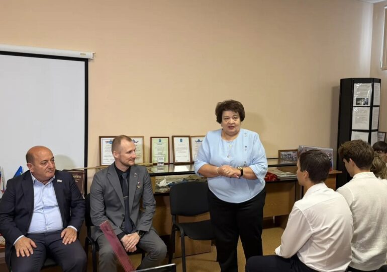 В самарской школе №161 состоялся урок мужества