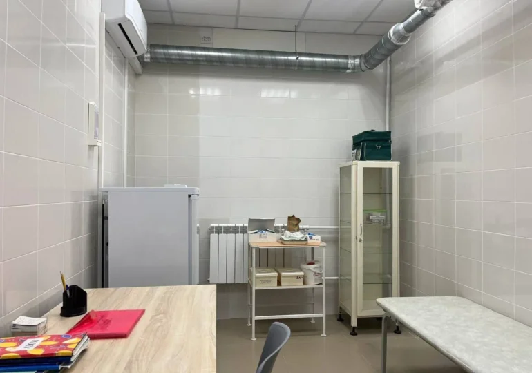 В Самаре ребенку со сросшимися пальцами врачи вернули подвижность кистям
