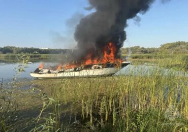 В Самаре на лодочной станции сгорели катера
