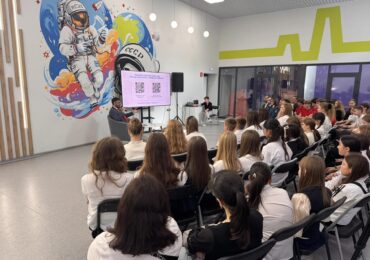 Самарские школьники встретились с участником региональной Ассоциации ветеранов СВО