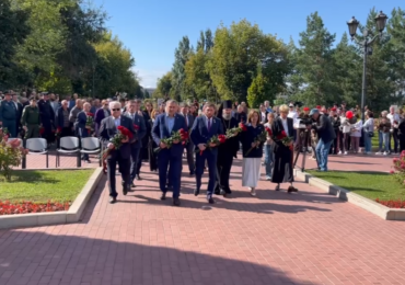 В Самаре возложили цветы к памятнику князю Григорию Засекину