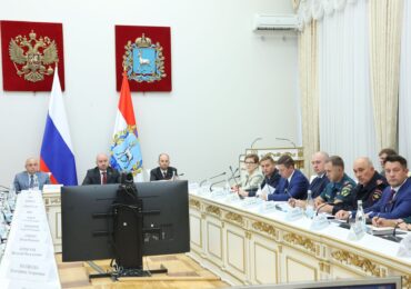 Вячеслав Федорищев поручил ускорить темп вакцинации населения Самарской области против гриппа
