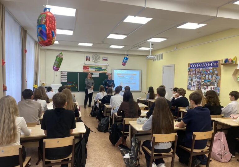 В самарской школе №28 провели урок безопасности