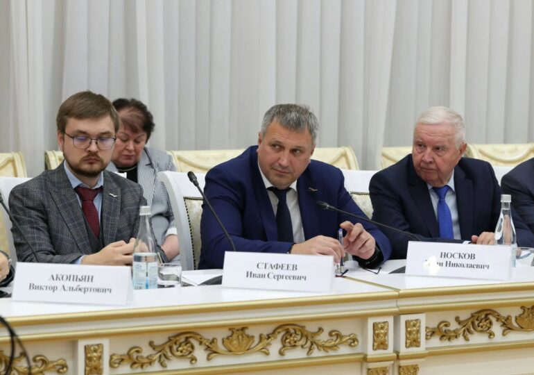 Иван Носков представил Вячеславу Федорищеву программу «Самара-450»