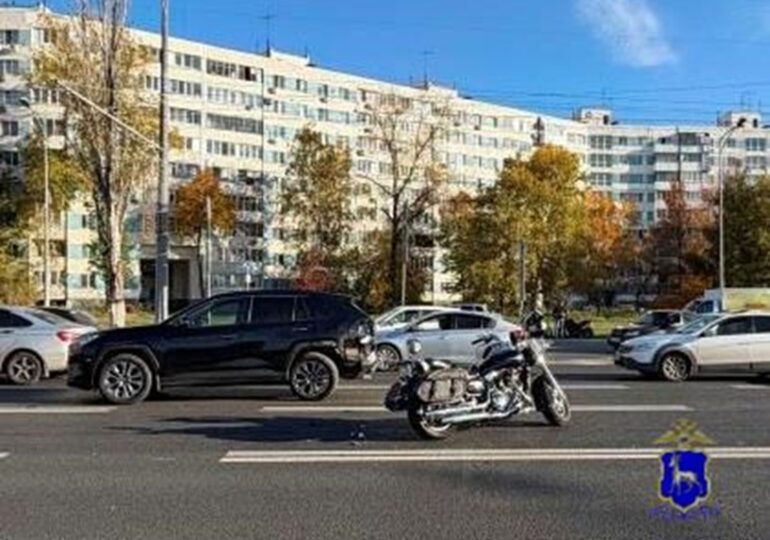 В Промышленном районе Самары в ДТП пострадал мотоциклист